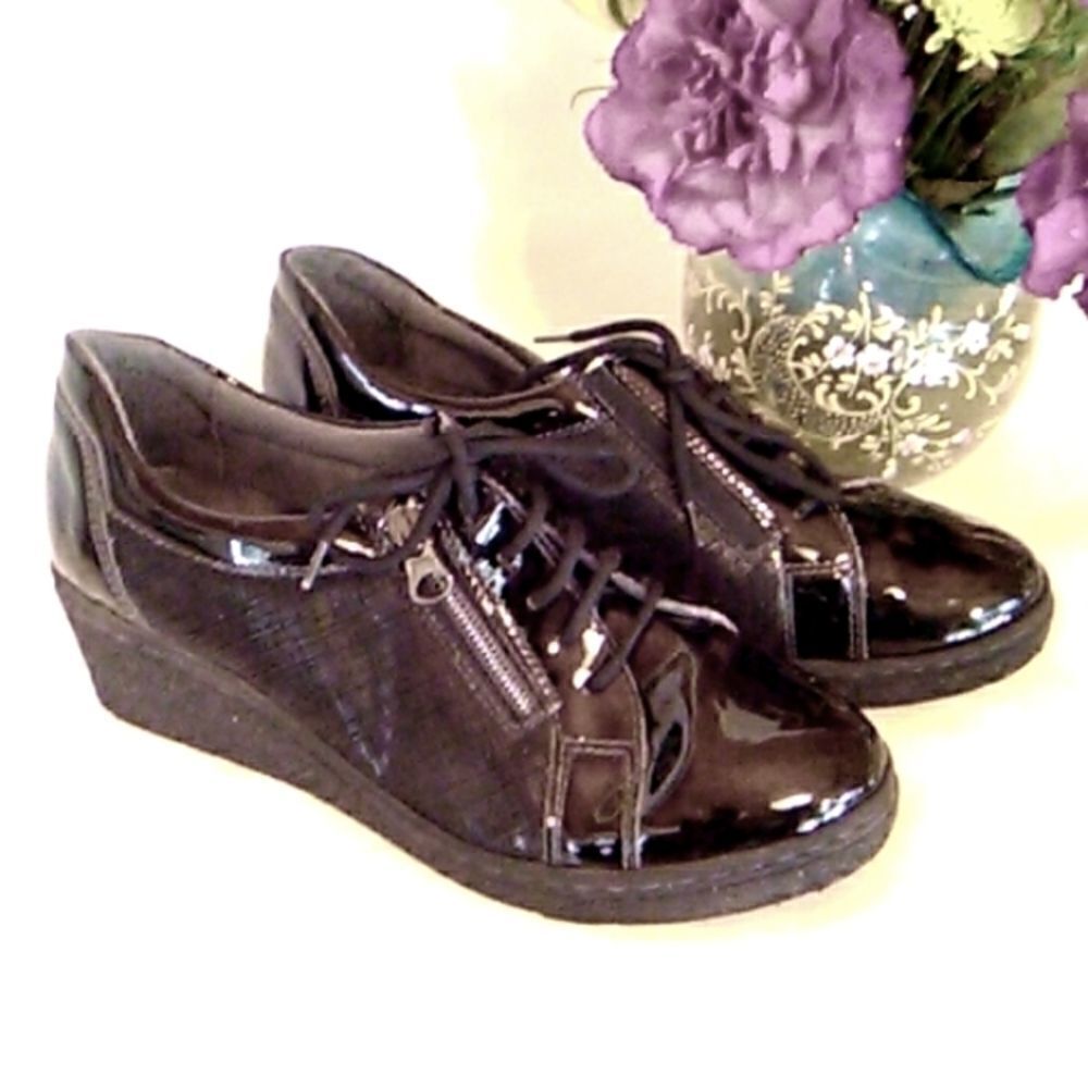 Naturewell Leather Shoes 